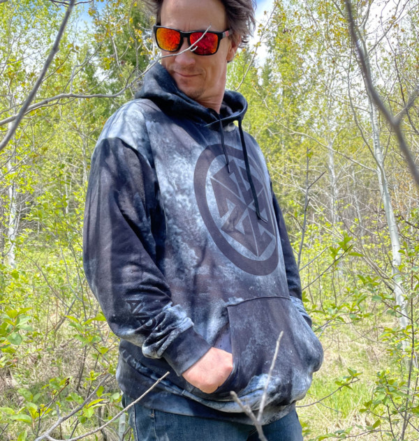 AVALON7 Blackstar Tech Hooded Sweatshirt for skiing and snowboarding
