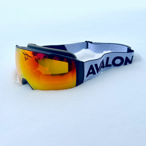 a7 avalon7 magnetic snowboard goggle white strap logo